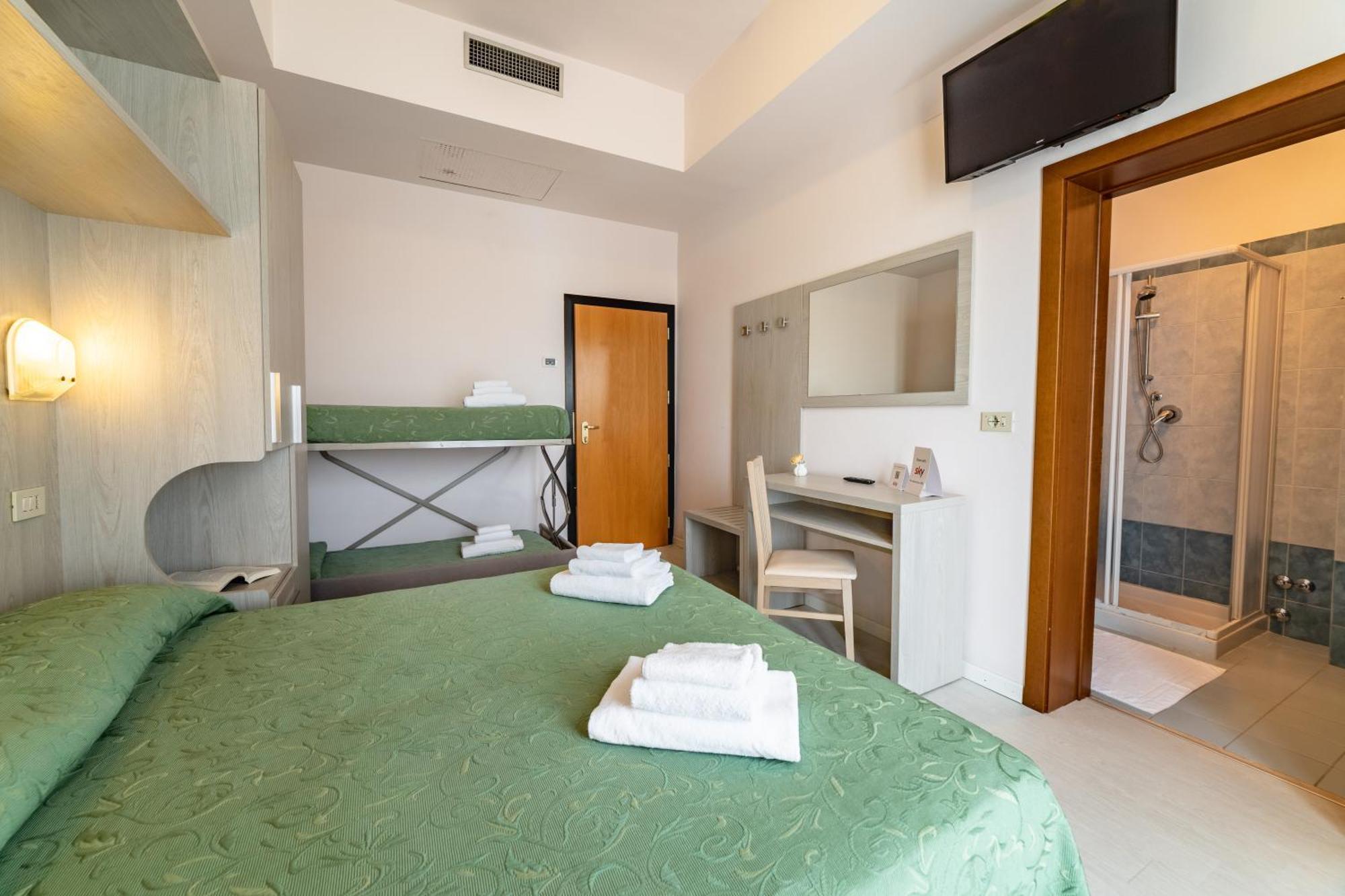 Hotel Royal กัตตอลิกา ภายนอก รูปภาพ